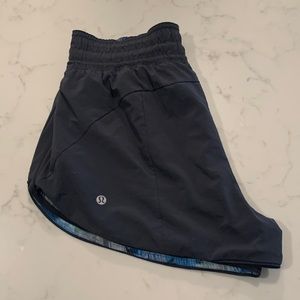 Reversible Lulu shorts size 6